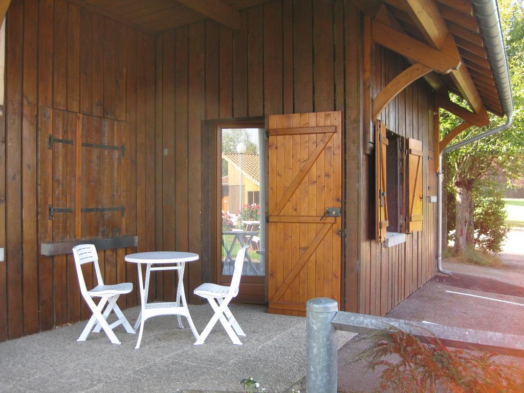 Camping Porte Des Vosges Bulgnéville Værelse billede