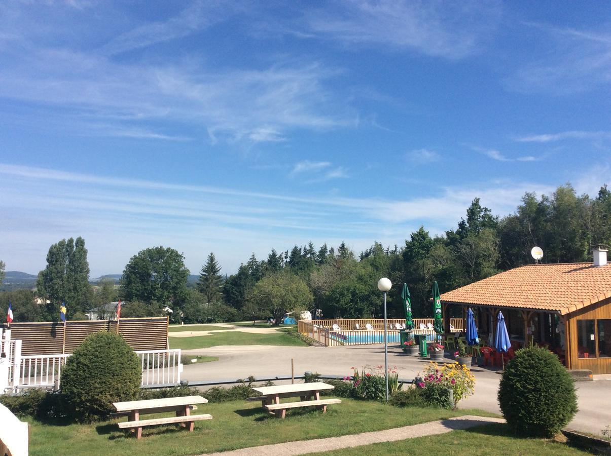 Camping Porte Des Vosges Bulgnéville Eksteriør billede