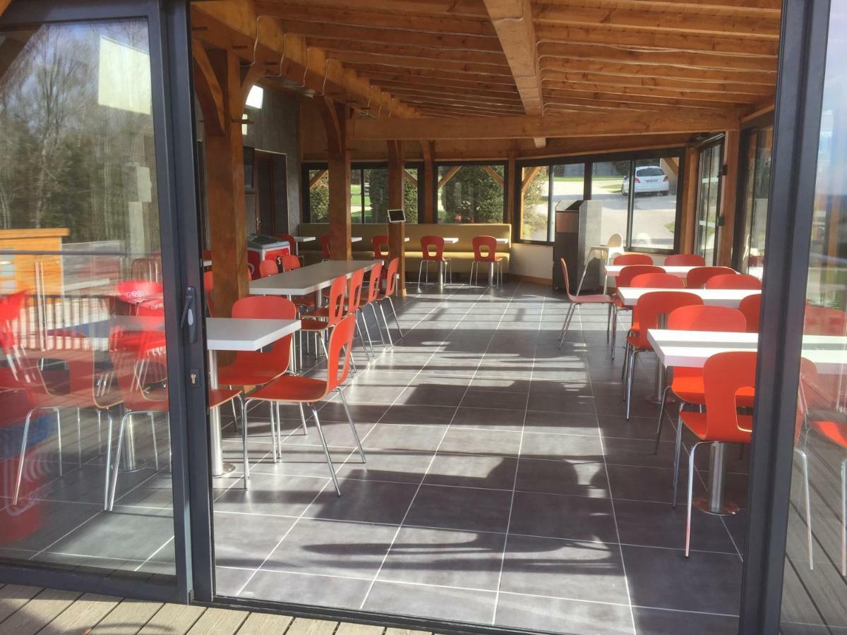 Camping Porte Des Vosges Bulgnéville Eksteriør billede
