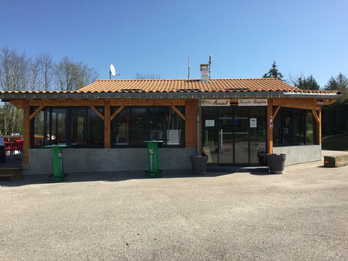 Camping Porte Des Vosges Bulgnéville Eksteriør billede