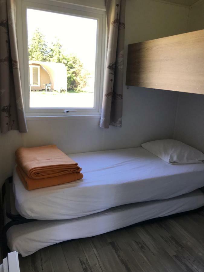 Camping Porte Des Vosges Bulgnéville Eksteriør billede